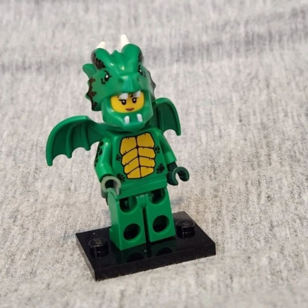 Lego Green Dragon Minifigure Series 23 Mini Figure
